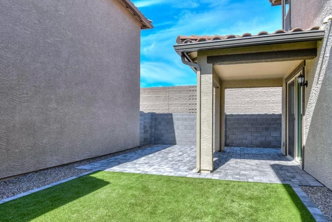 Building Photo - Spacious 2-Story, 3 Bedroom/2.5 Bath Home with 2 Car Garage! Community Pool and Playground!