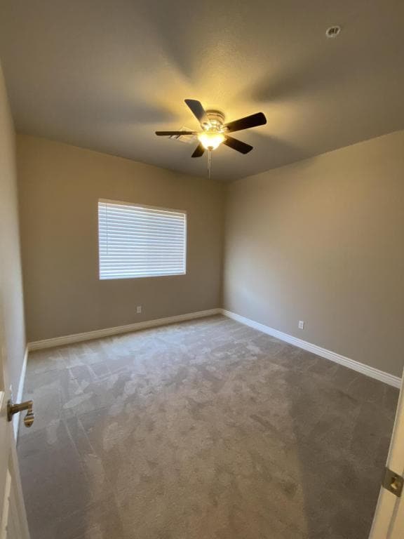 Building Photo - 735 Vista Grande Dr