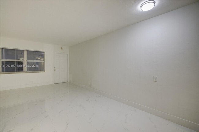 Building Photo - 1740 Funston St