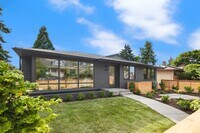 Building Photo - Bitter Lake - Broadview Home