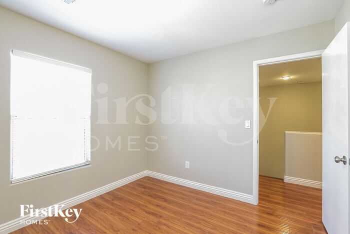 Building Photo - 7221 Dry Lake Ct