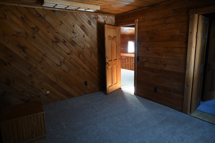 Building Photo - 267 Brigham Rd