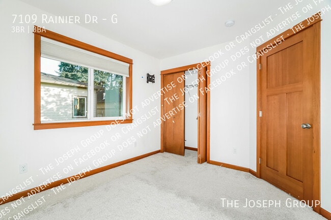 Building Photo - 7109 Rainier Dr