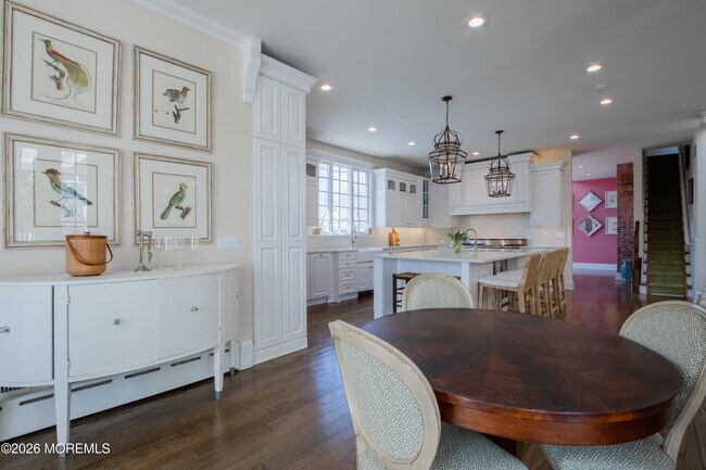 Building Photo - 207 Monmouth Ave