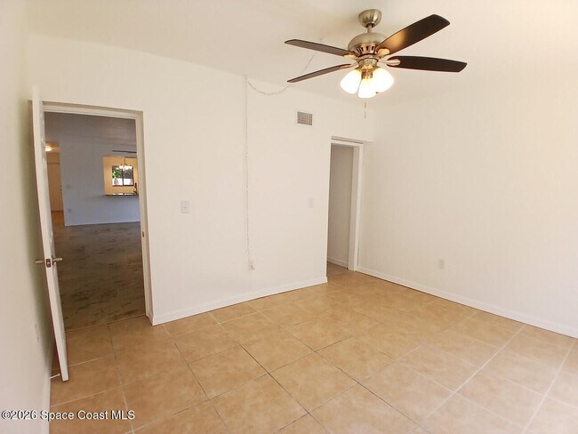 Building Photo - 4125 Ocean Beach Blvd