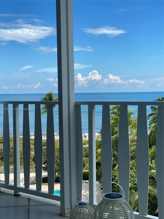 Building Photo - 200 Ocean Ln Dr