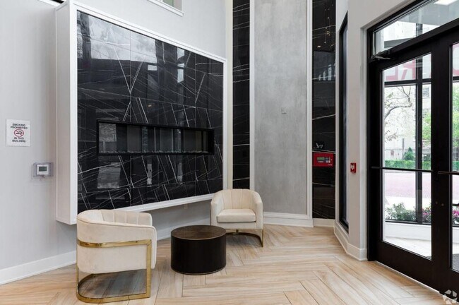 Building Photo - 6025 BLVD