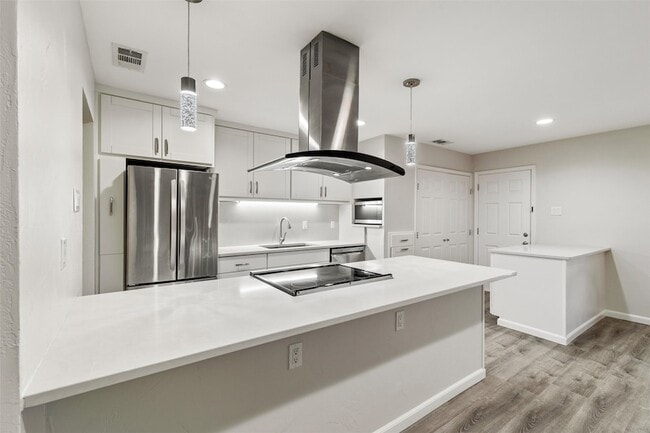 Building Photo - 5316 Yager Dr