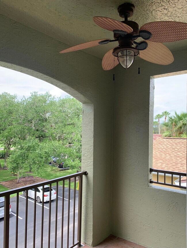 Building Photo - 1080 Bella Vista Blvd