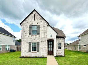 Building Photo - 8880 Kimberly Dawn Dr