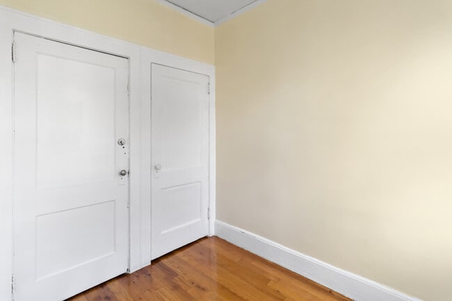 Building Photo - 24 Wheeler St