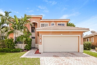 Building Photo - 8822 SW 209th Terrace