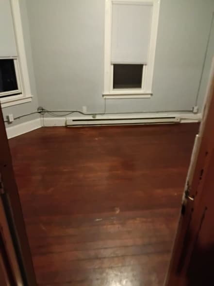 Building Photo - 54 Crown St