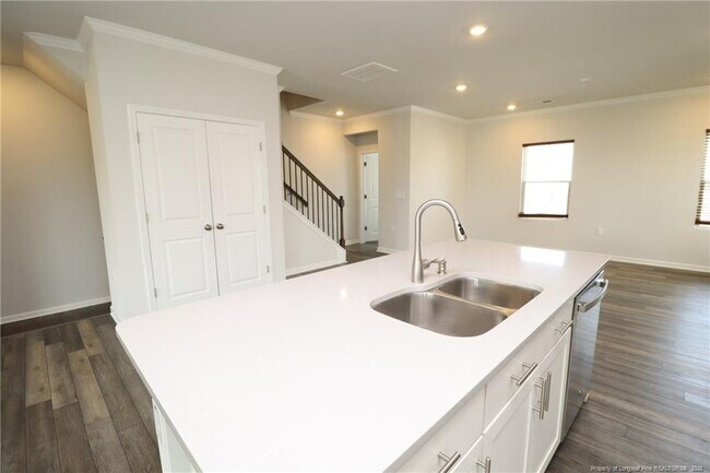 Building Photo - 2122 Terrawood Dr
