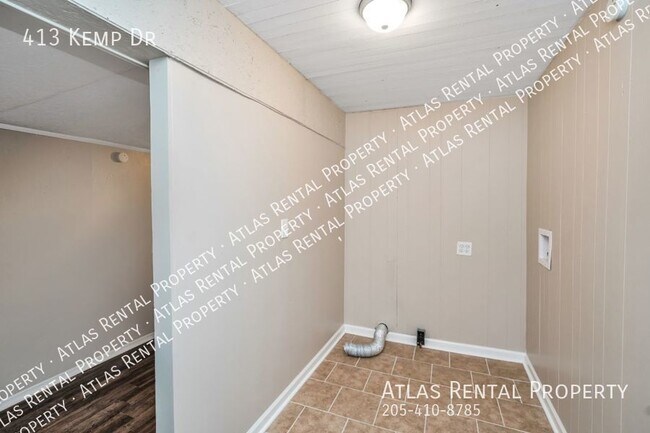 Building Photo - 413 Kemp Dr