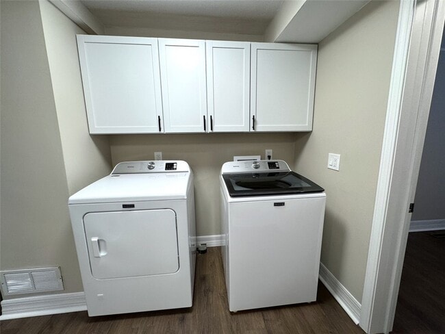 Building Photo - 608 Winston Dr