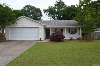 Building Photo - 1015 Allyson Ave