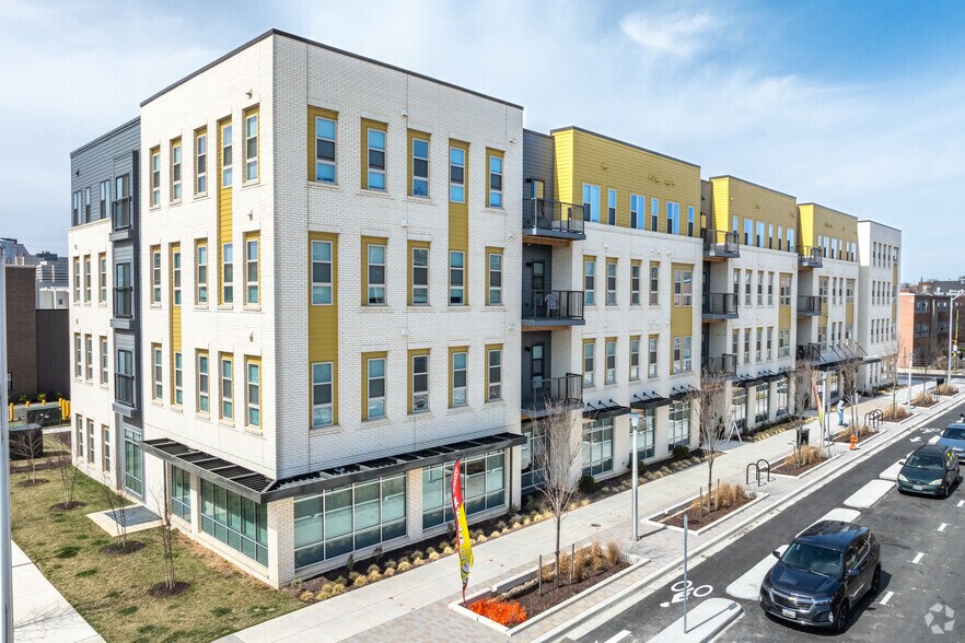 Building Photo - Perkins Homes