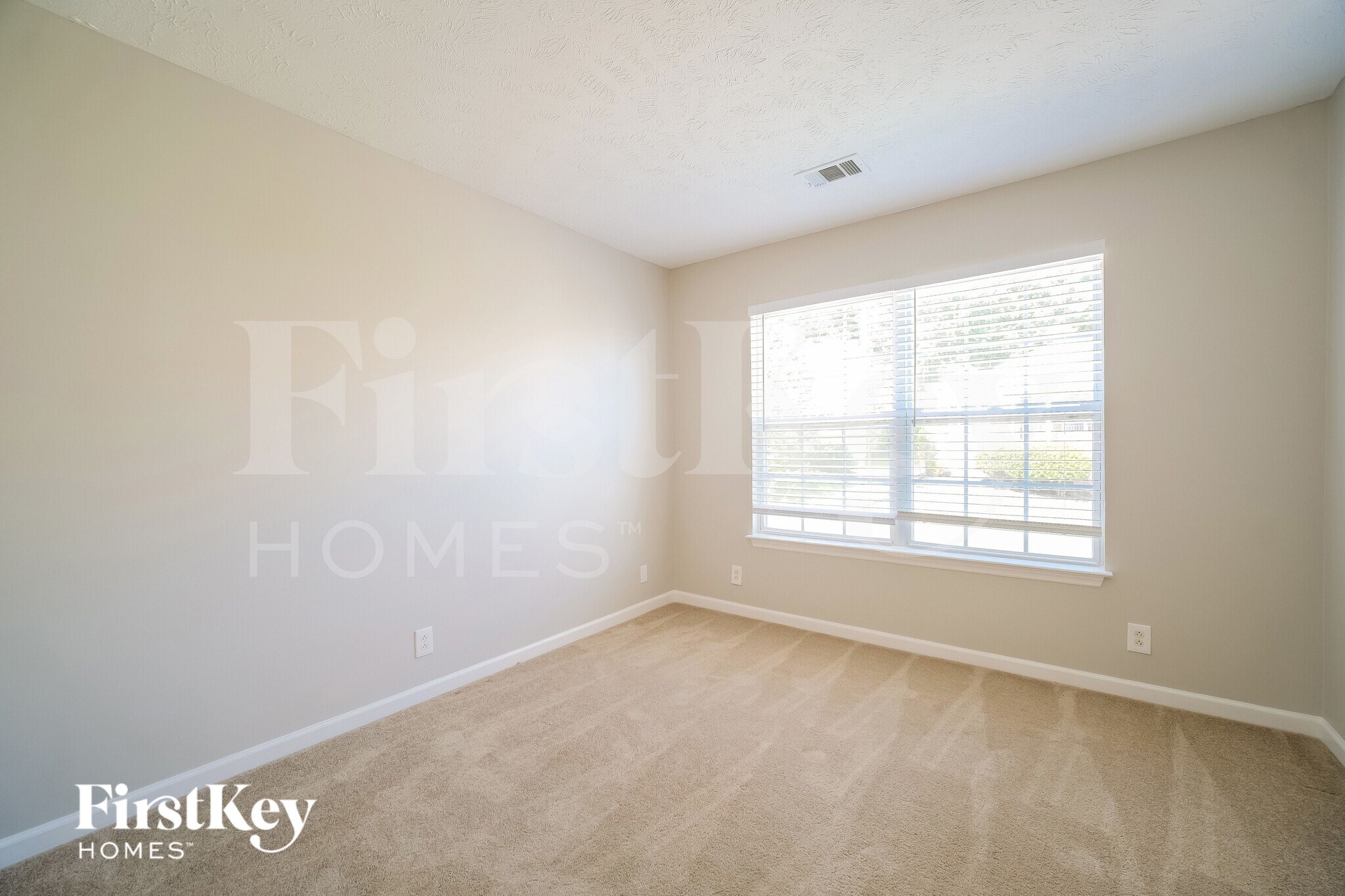 Building Photo - 205 Cates Pl