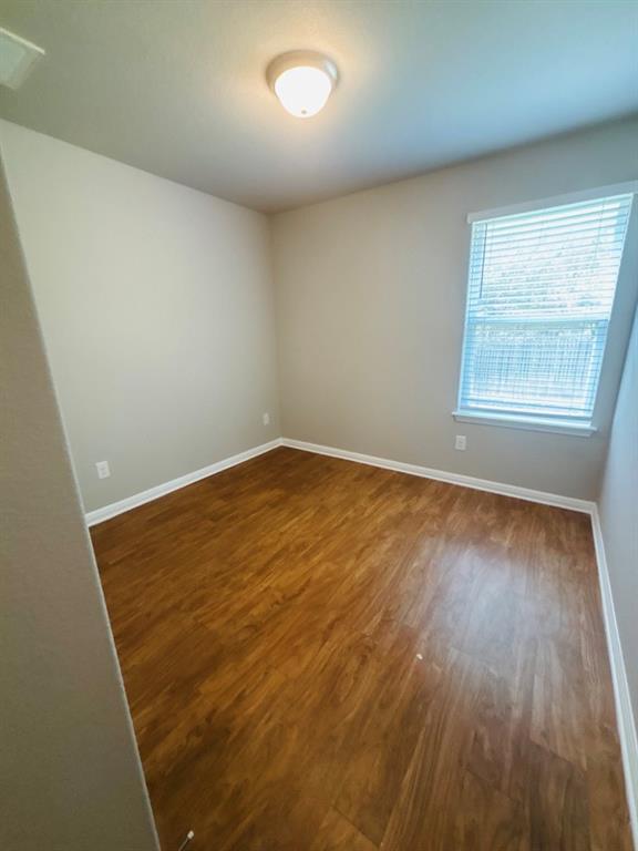 Building Photo - 1418 Walden Pond Dr