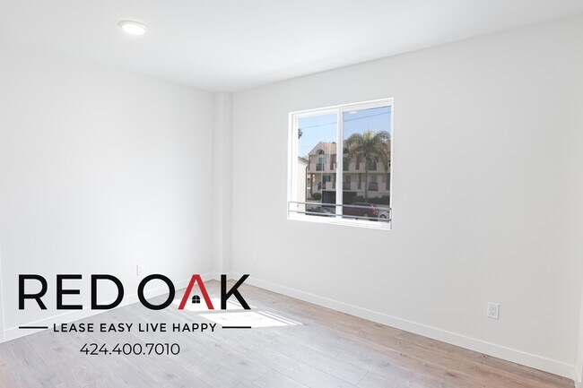 Building Photo - BRAND NEW Spacious Three Bedroom With NEW ...