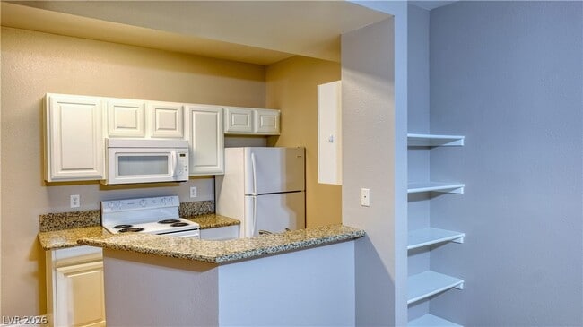 Building Photo - 5130 S Jones Blvd