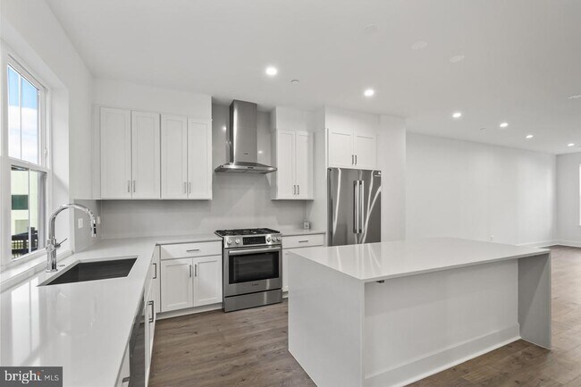 Building Photo - 1211 Northside Park Blvd