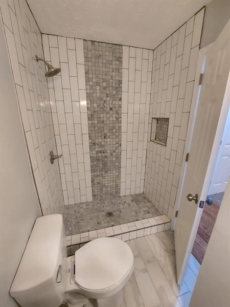 Building Photo - 4944 Shiloh Dr