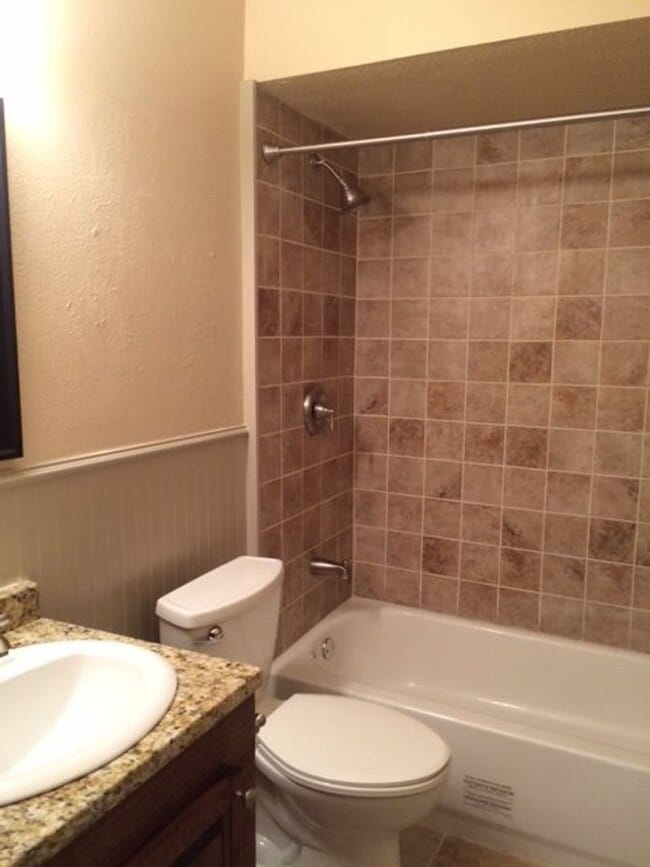 Building Photo - Frisco - 3/2 half duplex, 2-story, 2-car g...