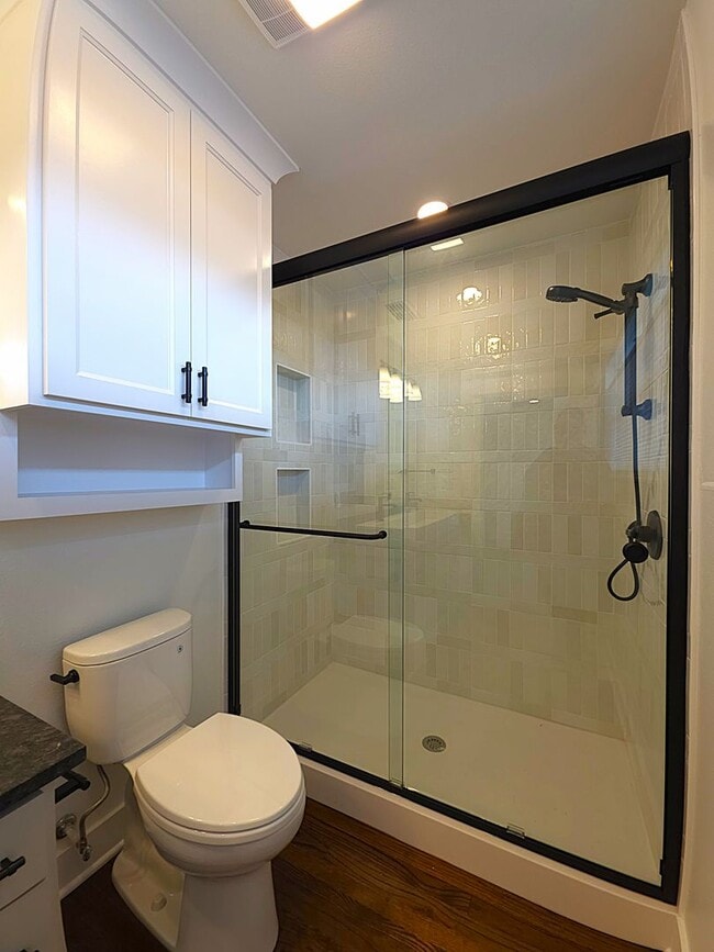 Building Photo - Lease this fully remodeled sanctuary – where modern luxury meets timeless East Texas charm!