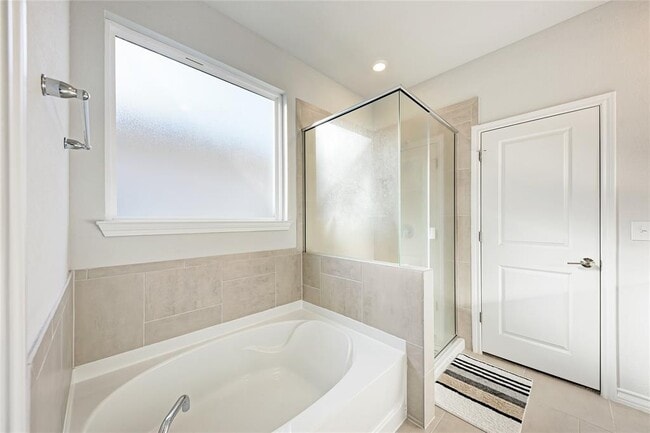 Building Photo - 113 Rampart Lp