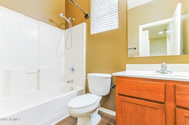 Building Photo - 1554 E Prickly Pear Pl