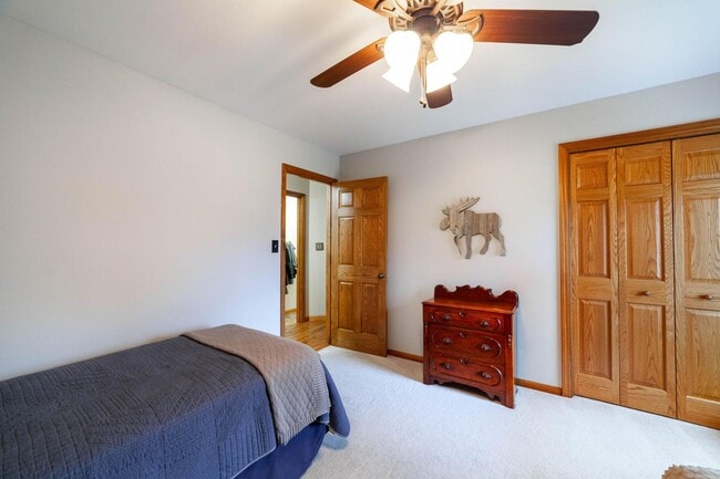 Building Photo - Single Family Home - Available For Rent!