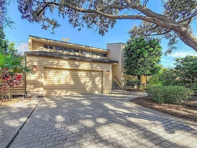 Building Photo - 1351 Willow Brk Dr