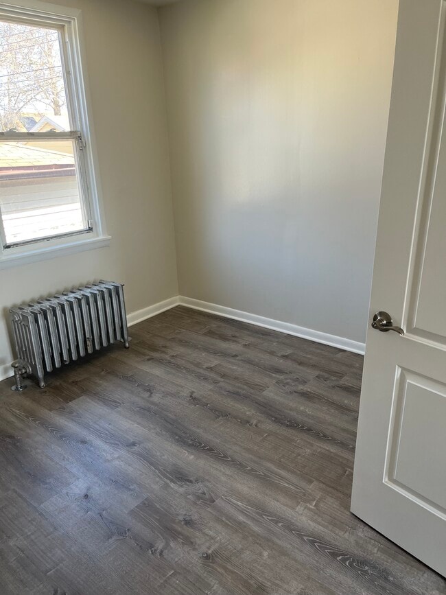 Building Photo - 5811 S Kolmar Ave