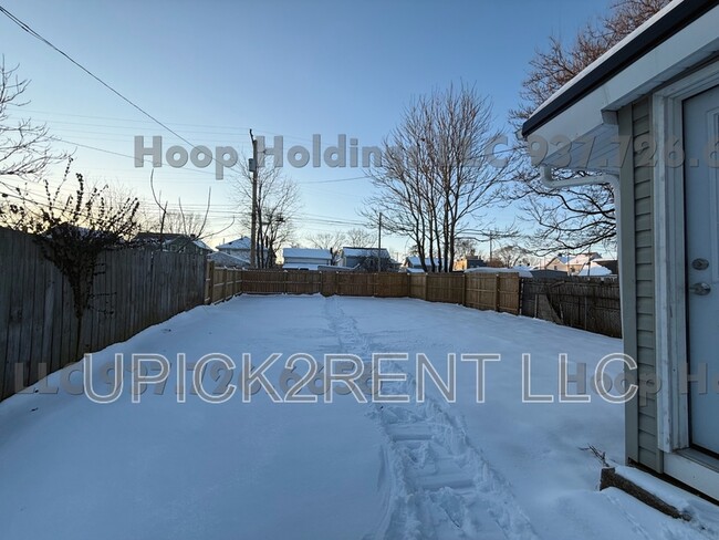 Building Photo - 227 Harrison Ave