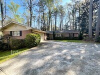 Building Photo - 3474 Sunderland Cir NE