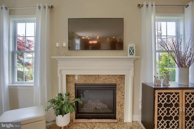 Building Photo - 834 Northern Spy Dr