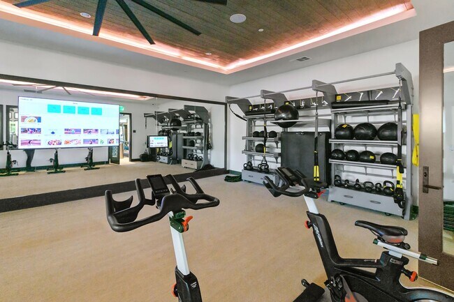 Building Photo - New Community - Temecula - New House Corne...