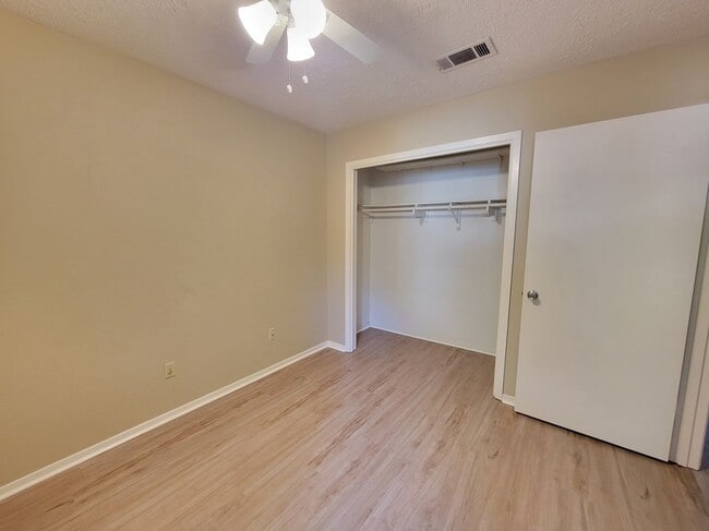 Building Photo - 3312 Longleaf Cir