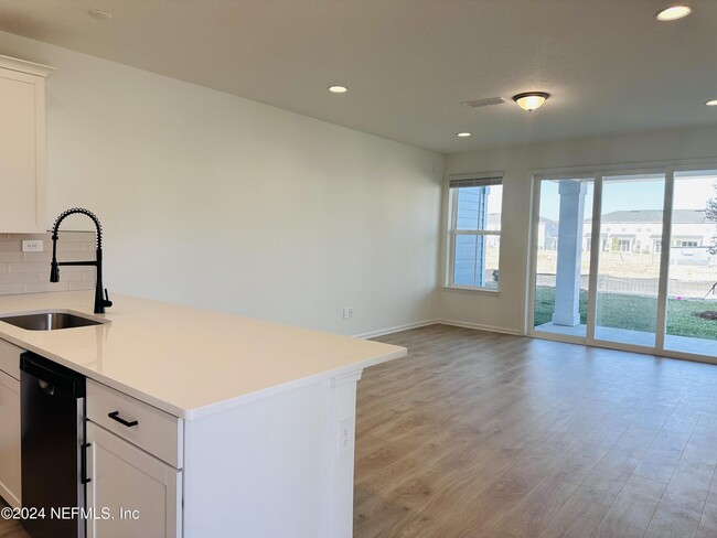 Building Photo - 173 Wood Breeze Wy