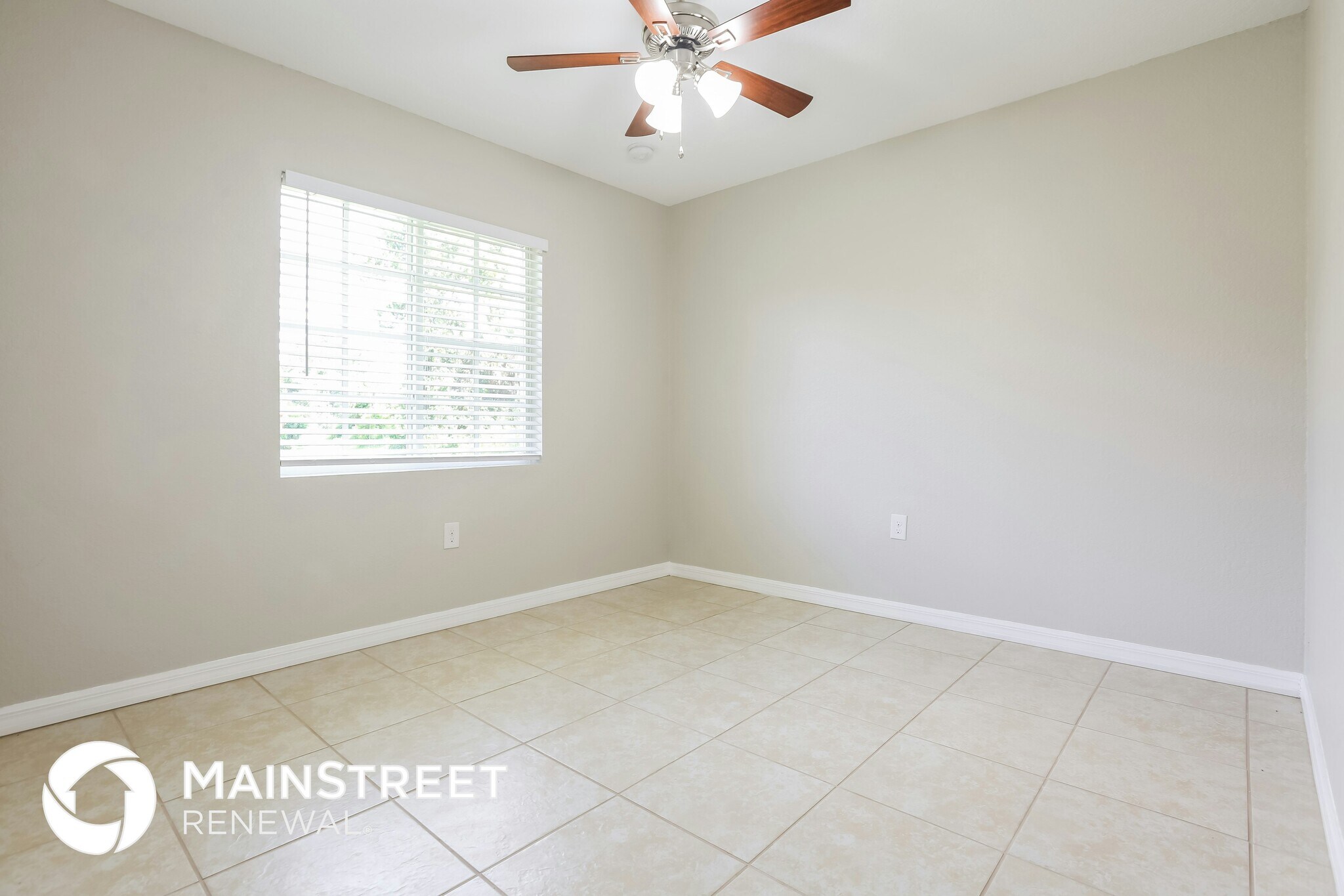 Building Photo - 1247 Barstow