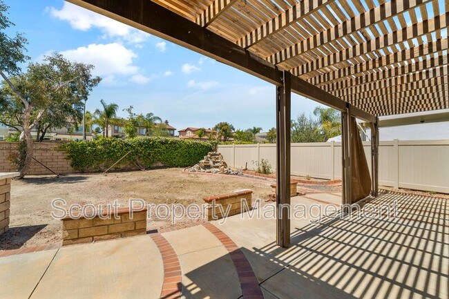 Building Photo - 37775 Amber Ln