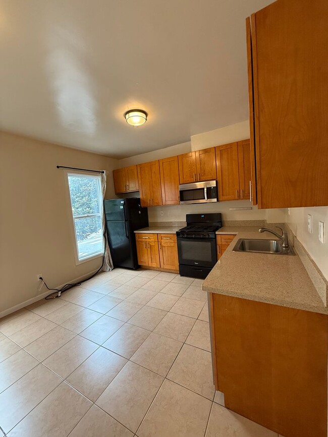 Building Photo - 2921-2923 20th Street