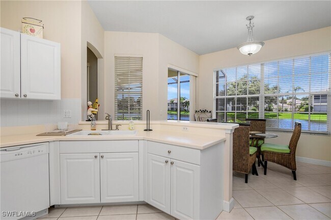 Building Photo - 2256 Island Cove Cir