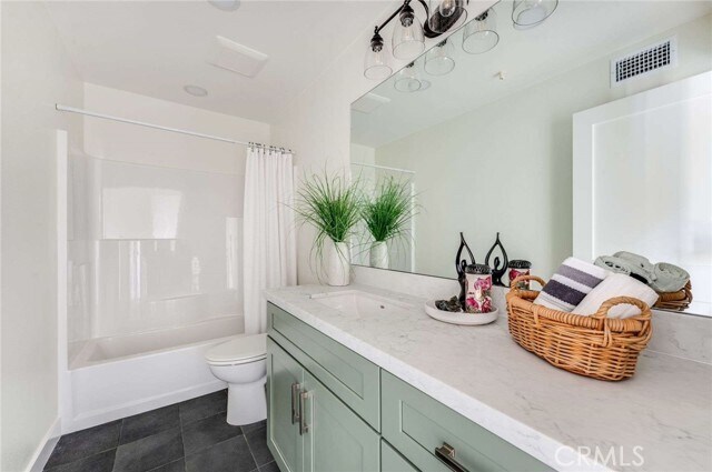 Building Photo - 117 N Vista Bonita Ave