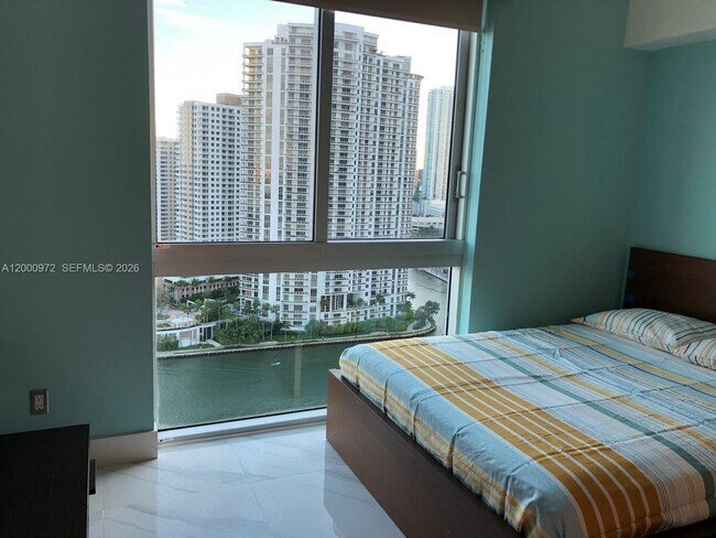 Building Photo - 325 S Biscayne Blvd