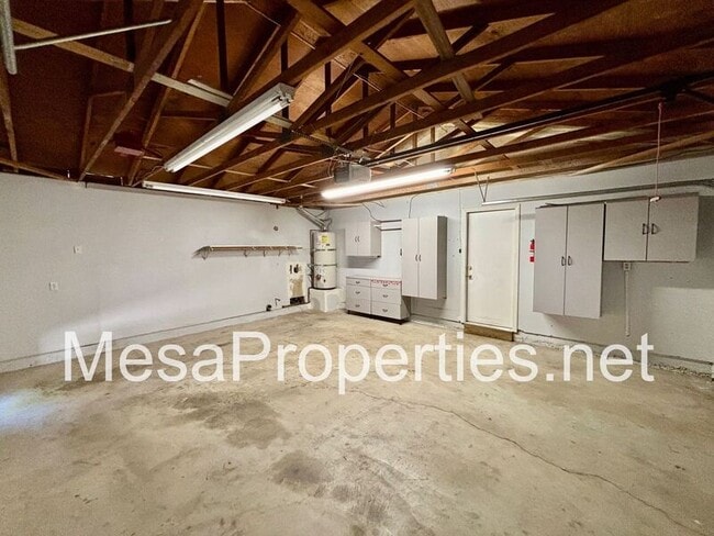 Building Photo - 12527 Reed Ave