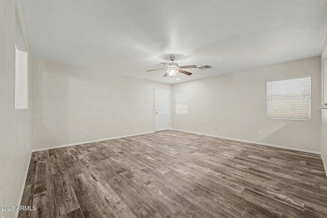 Building Photo - 1633 S 225th Ln