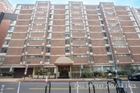 Building Photo - 1420 N St NW